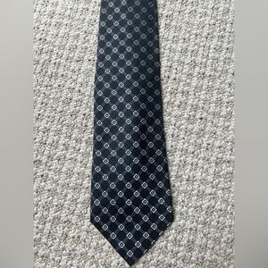Geoffrey Beene Black and Pink Geometric Tie